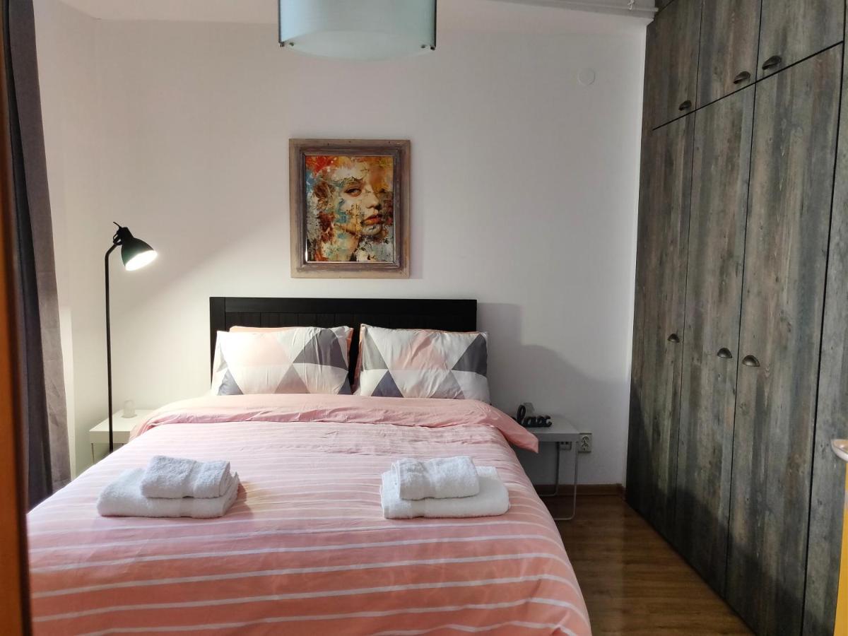 Apartman Lori M Кралево Екстериор снимка